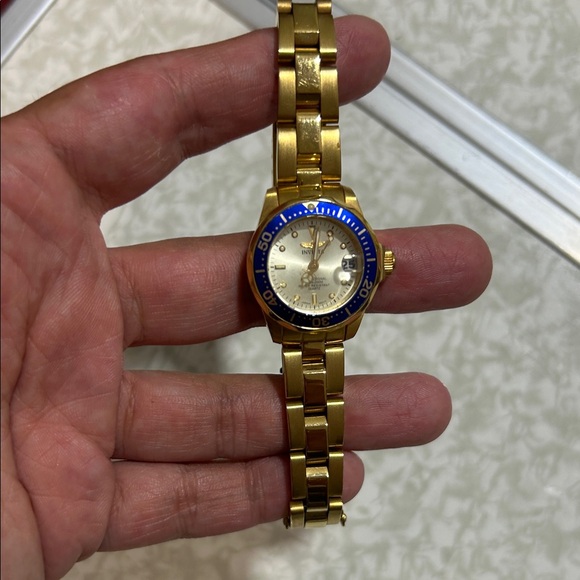 Invicta Gold and Blue Watch - Picture 1 of 9